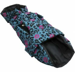 Waterproof Quilted "KISS" Hondenjas -winkel voor hondenbenodigdheden waterproof quilted kiss hondenjas 3